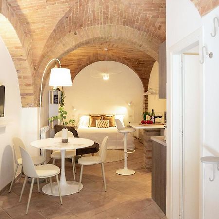 Medieval Flat With Whirlpool Bath Perugia Buitenkant foto